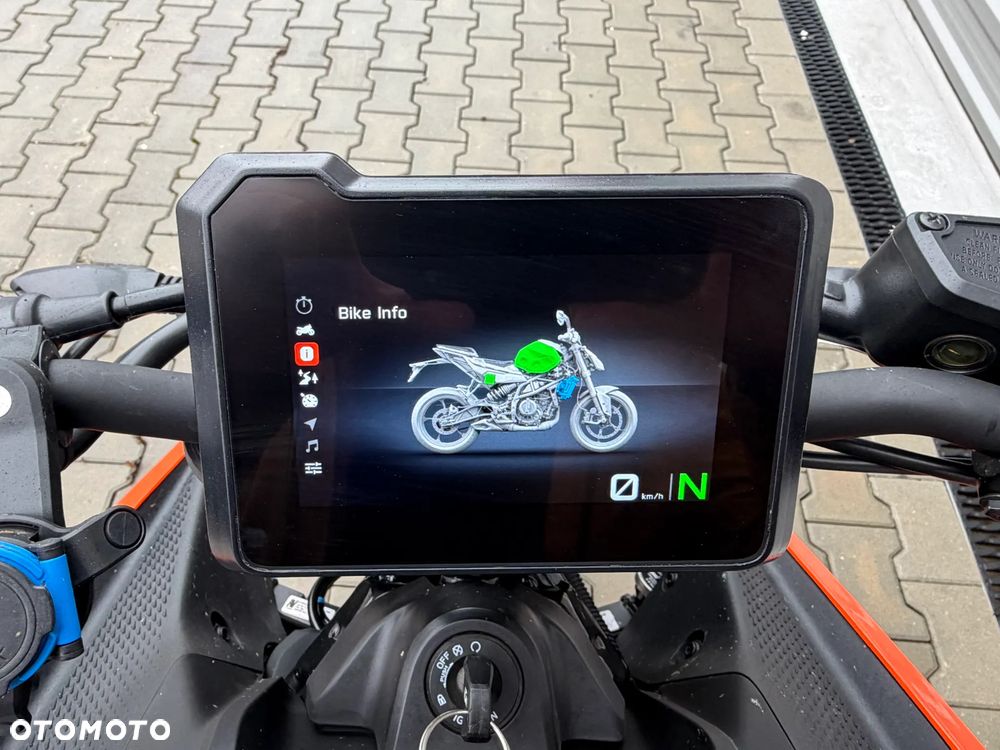KTM Duke - 12