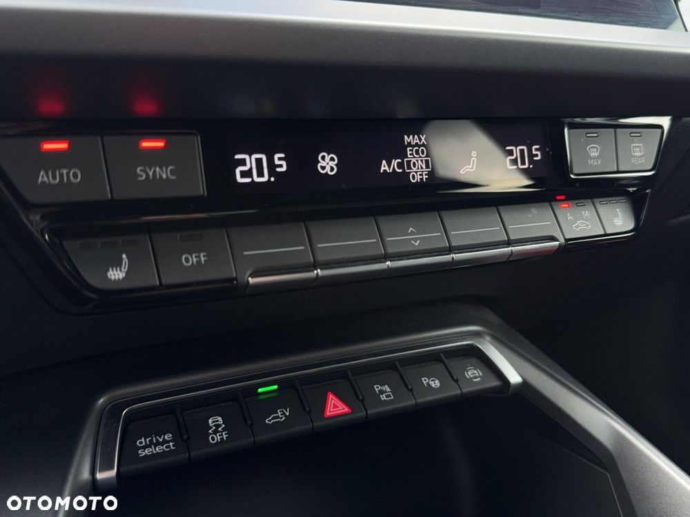 Audi A3 Sportback TFSIe PHEV 200 kW S Line S tronic - 33