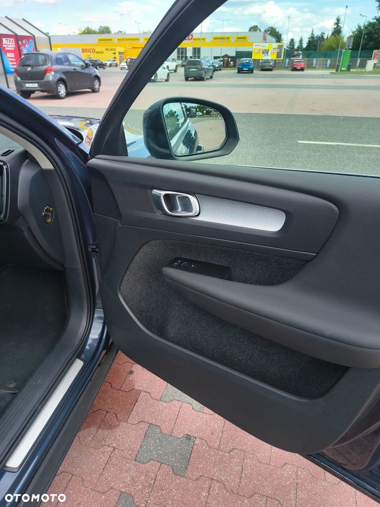 Volvo XC 40 - 19