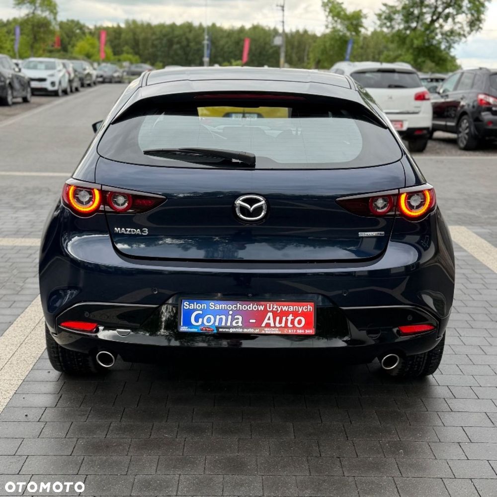 Mazda 3 - 10