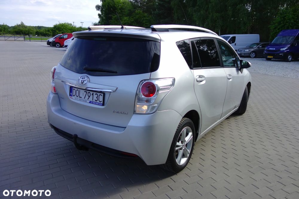 Toyota Verso 2.0 D-4D 7-Sitzer Life - 13