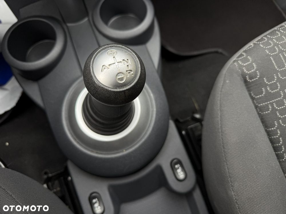 Mitsubishi Colt 1.3 Automatik Intense - 25