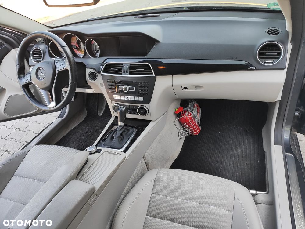 Mercedes-Benz Klasa C 350 (BlueEFFICIENCY) 7G-TRONIC - 13