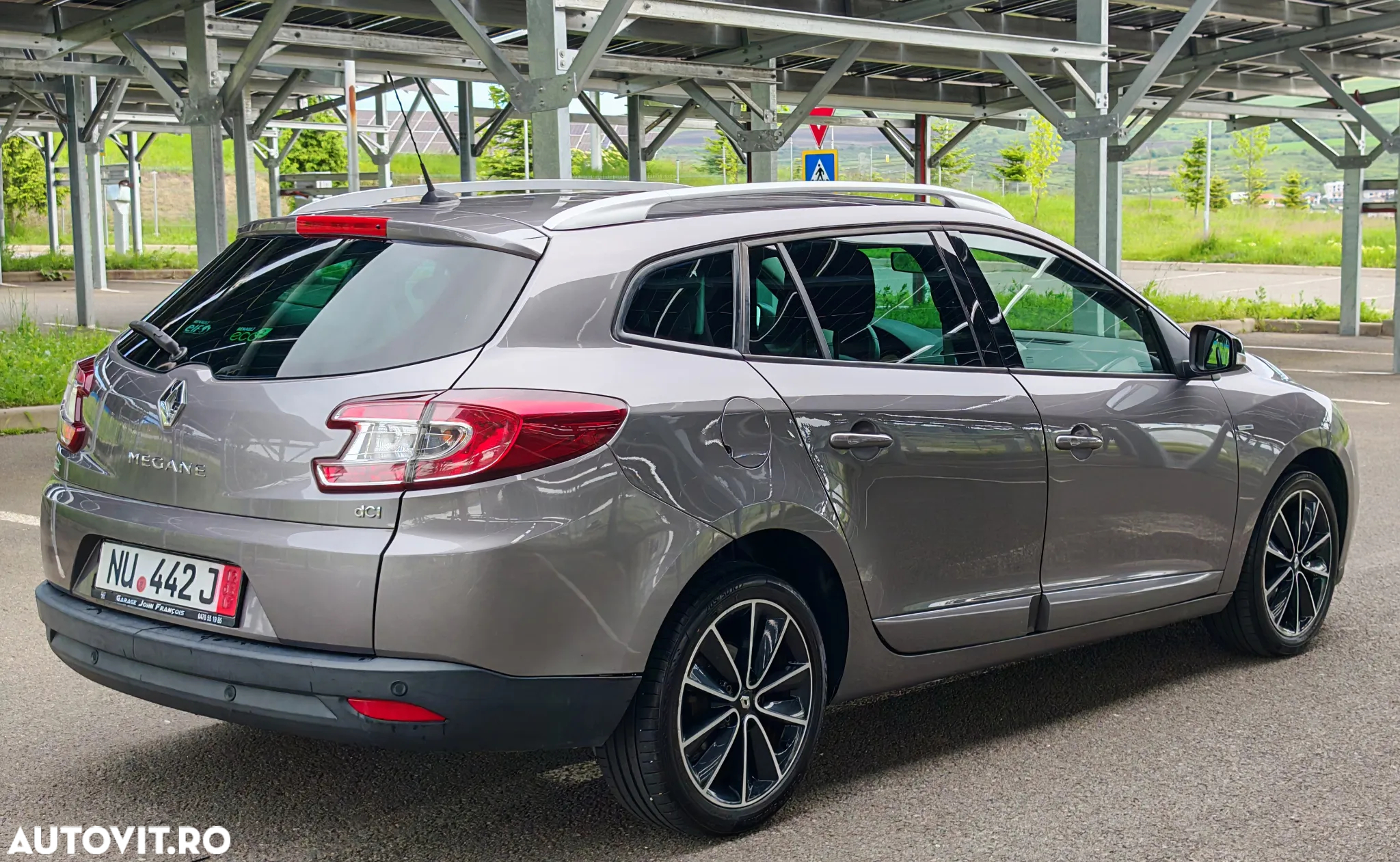 Renault Megane ENERGY dCi 130 BOSE EDITION - 19