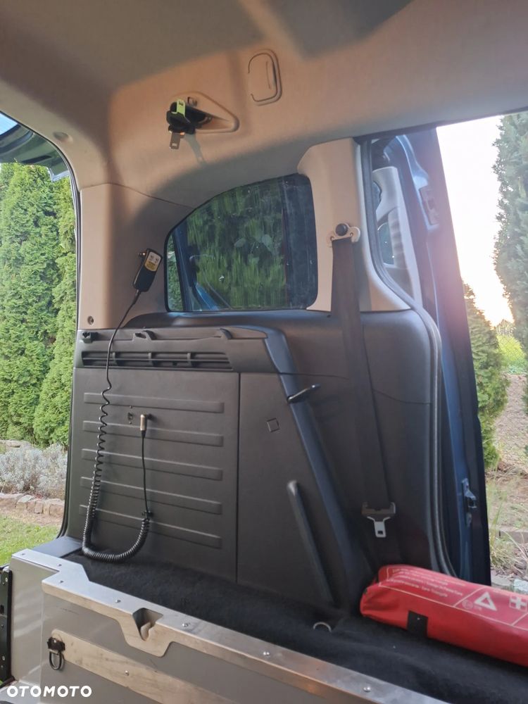 Peugeot Partner 1.6 HDi Outdoor - 26