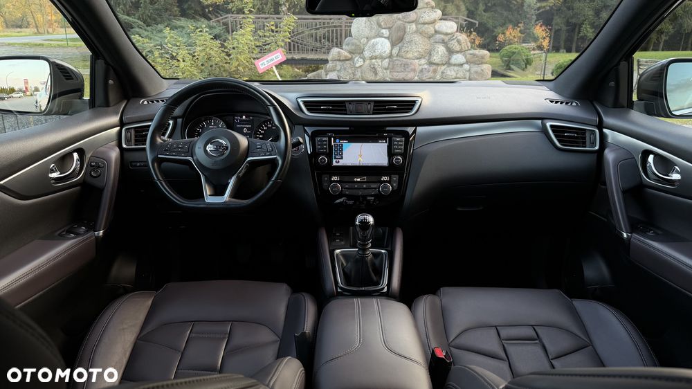 Nissan Qashqai 1.6 DIG-T Tekna+ - 28
