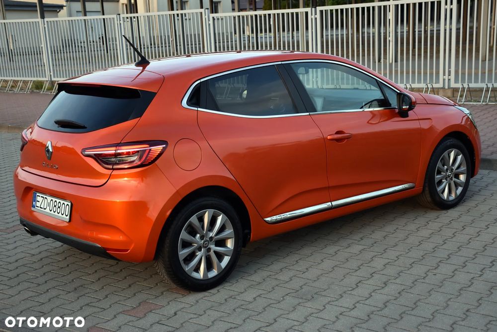 Renault Clio TCe 100 INTENS - 16