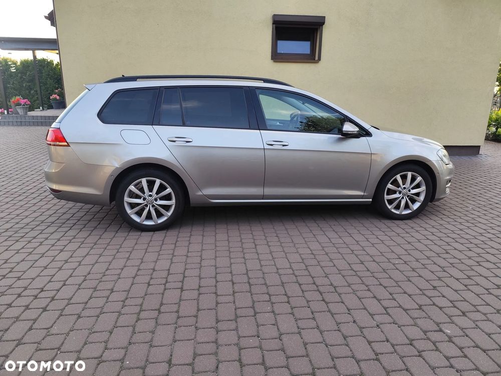 Volkswagen Golf 1.6 TDI BlueMot Comfortline DSG - 8