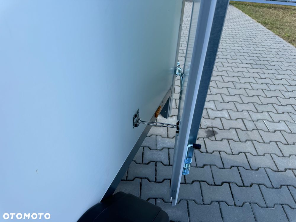 Brenderup Cargo CD300TB 300x155x185 cm 2000 kg drzwi + klapa - 4