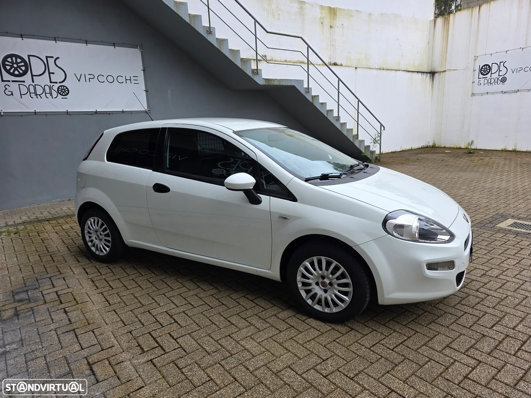 Fiat Grande Punto Van - 11