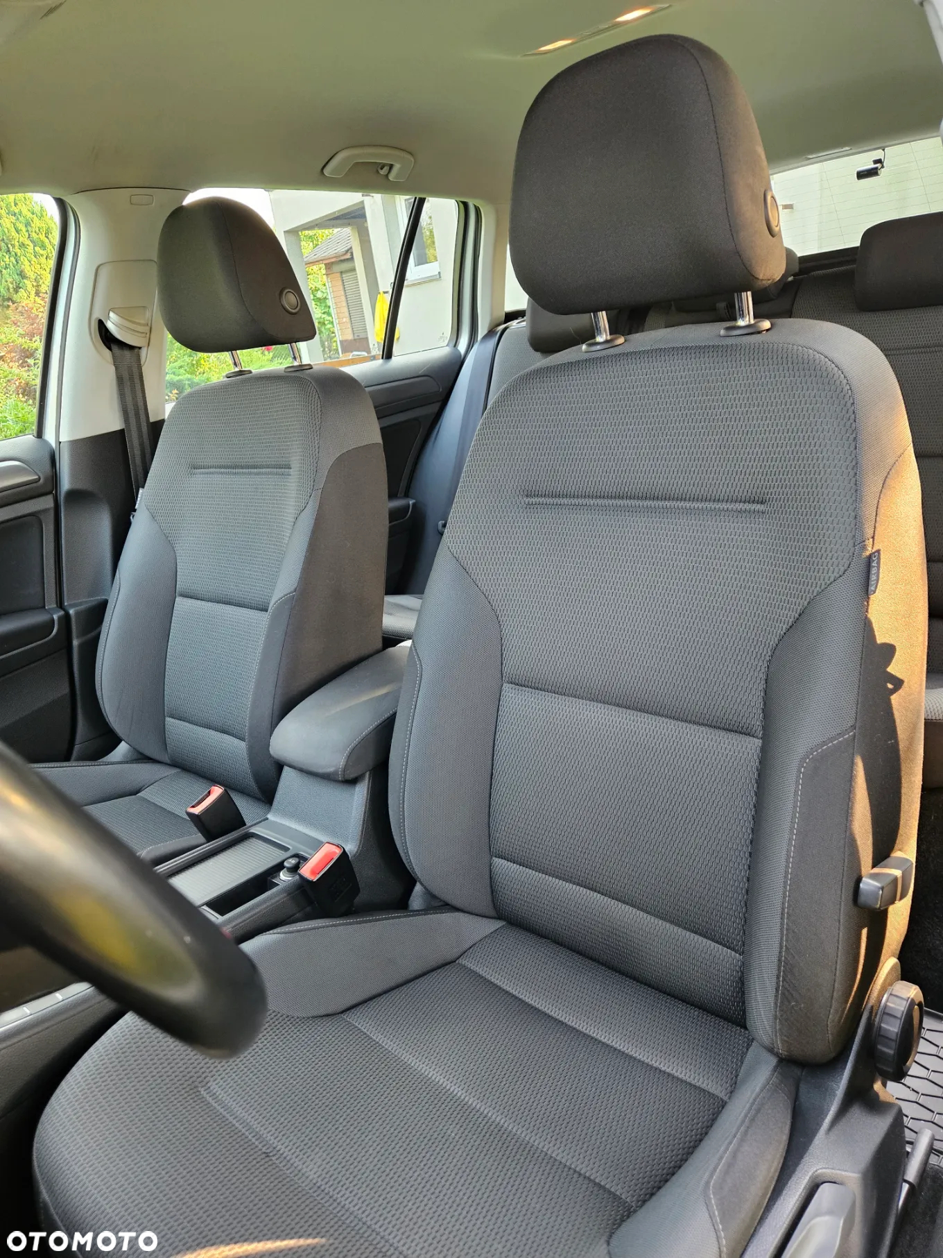 Volkswagen Golf - 9