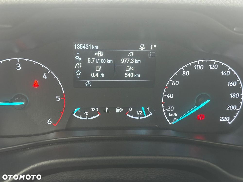 Ford Transit Connect - 11