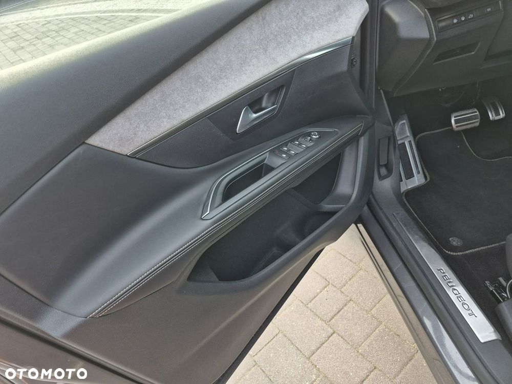 Peugeot 5008 - 16