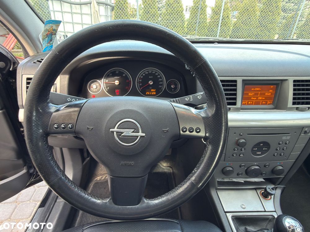 Opel Vectra 1.9 CDTI Cosmo - 9