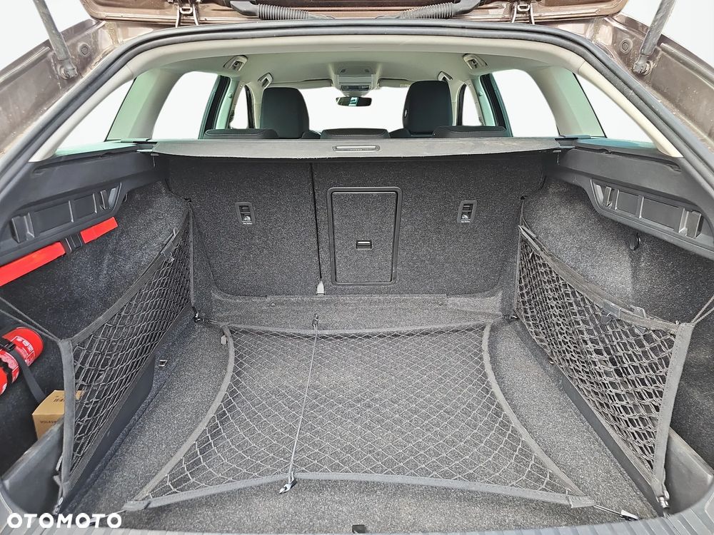 Skoda Octavia 1.5 TSI ACT Ambition - 12