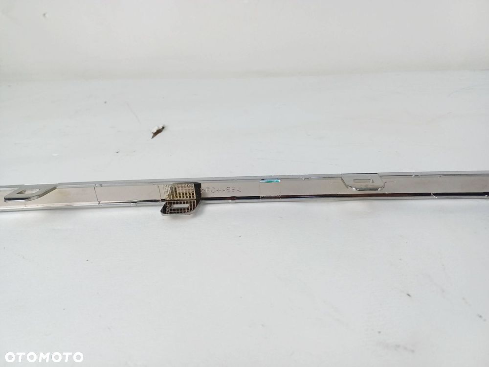 listwa chrom zderzaka tył nakładka tylnia clio v 850709974r - 13