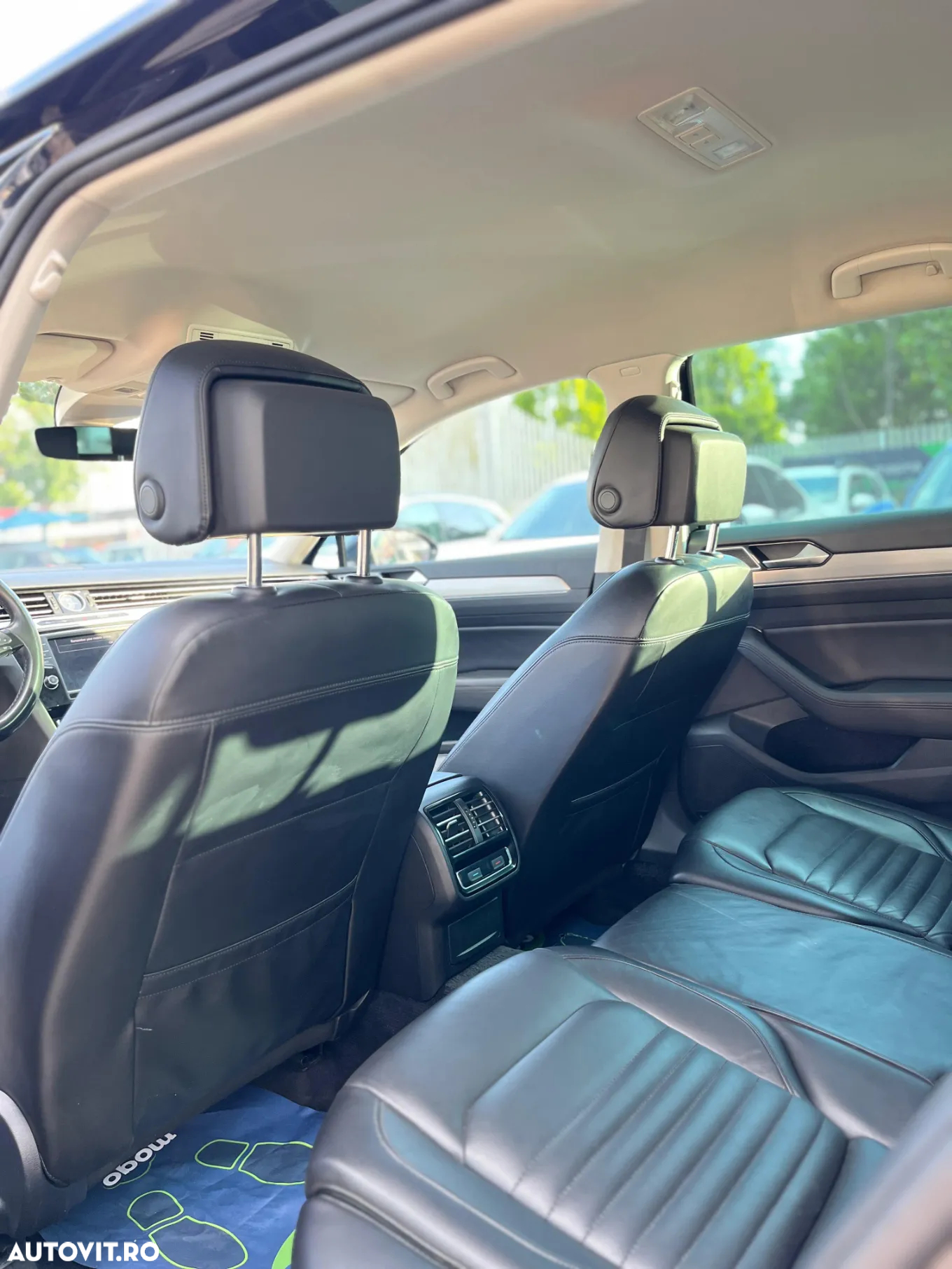 Volkswagen Passat - 5