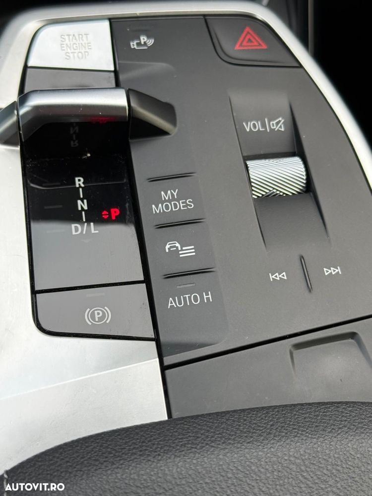 BMW X1 sDrive18d AT - 37