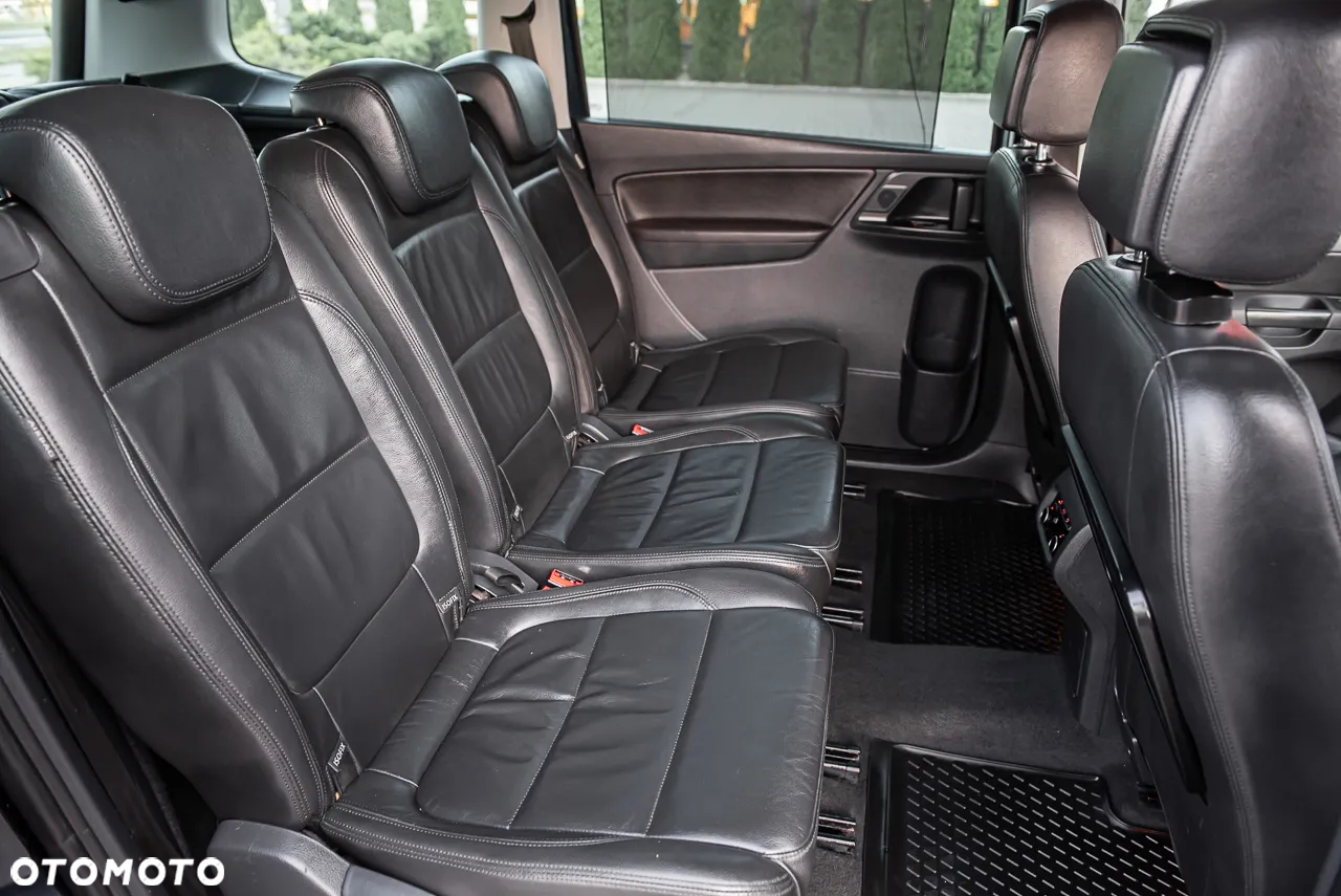 Volkswagen Sharan 2.0 TDI Highline DSG - 36