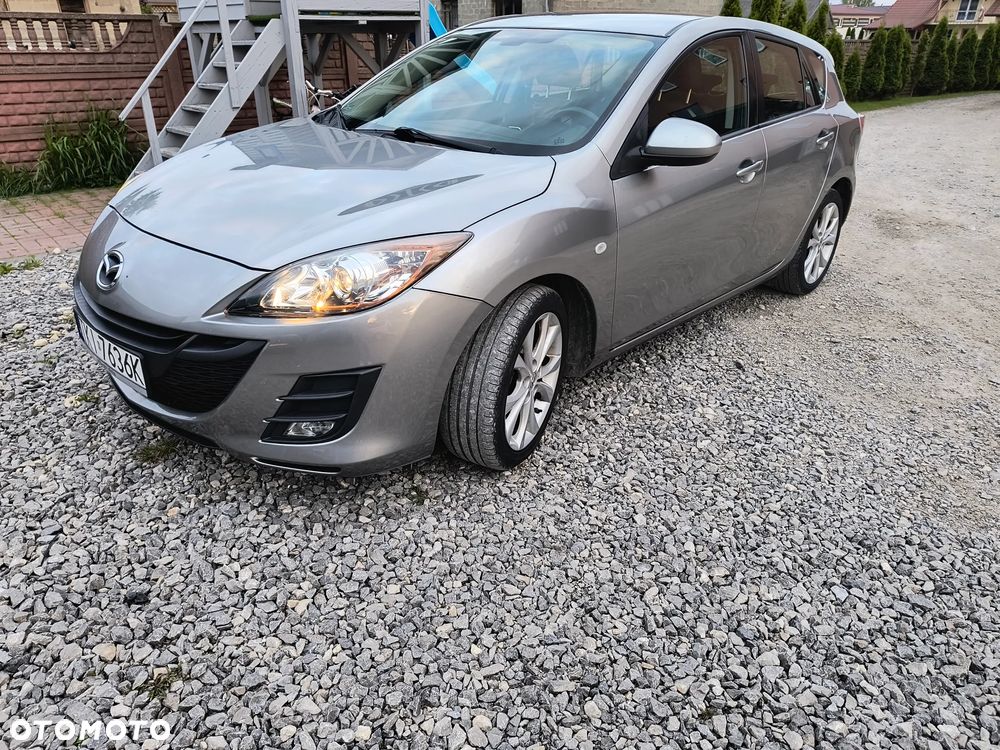 Mazda 3 1.6 CD Exclusive + - 11
