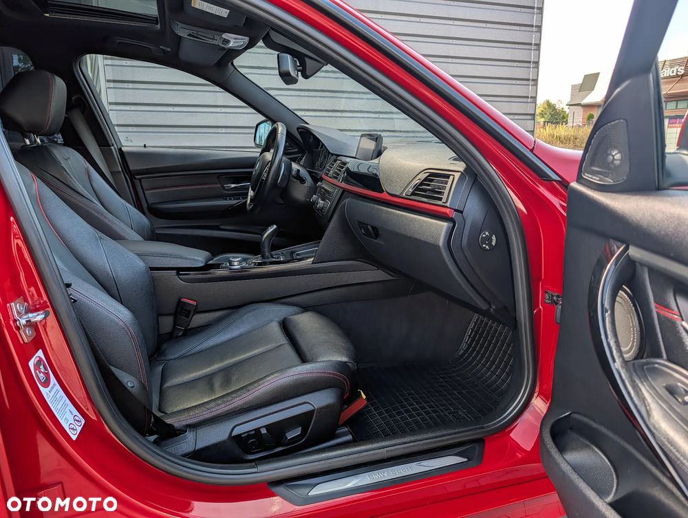 BMW Seria 3 320d Sport-Aut Sport Line - 22