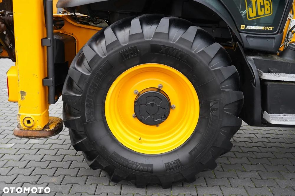 JCB 3CX / KOPARKO-ŁADOWARKA / JOYSTICK / SZYBKOZŁĄCZE / KLIMA/ - 25