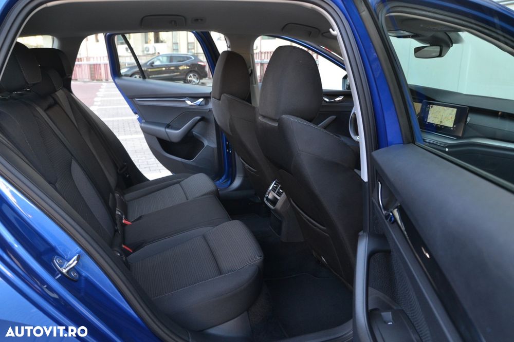 Skoda Octavia 2.0 TDI DSG Clever - 12