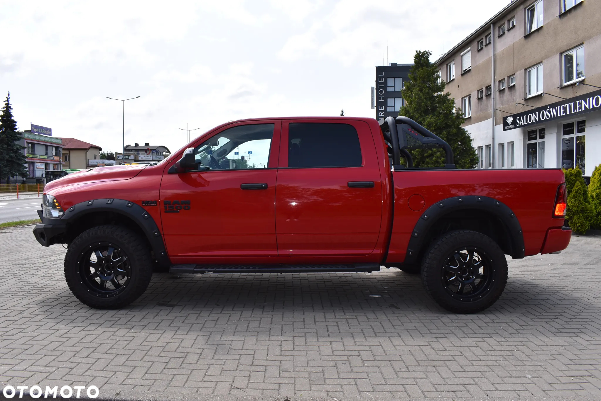 RAM 1500 Crew Cab Sport - 4