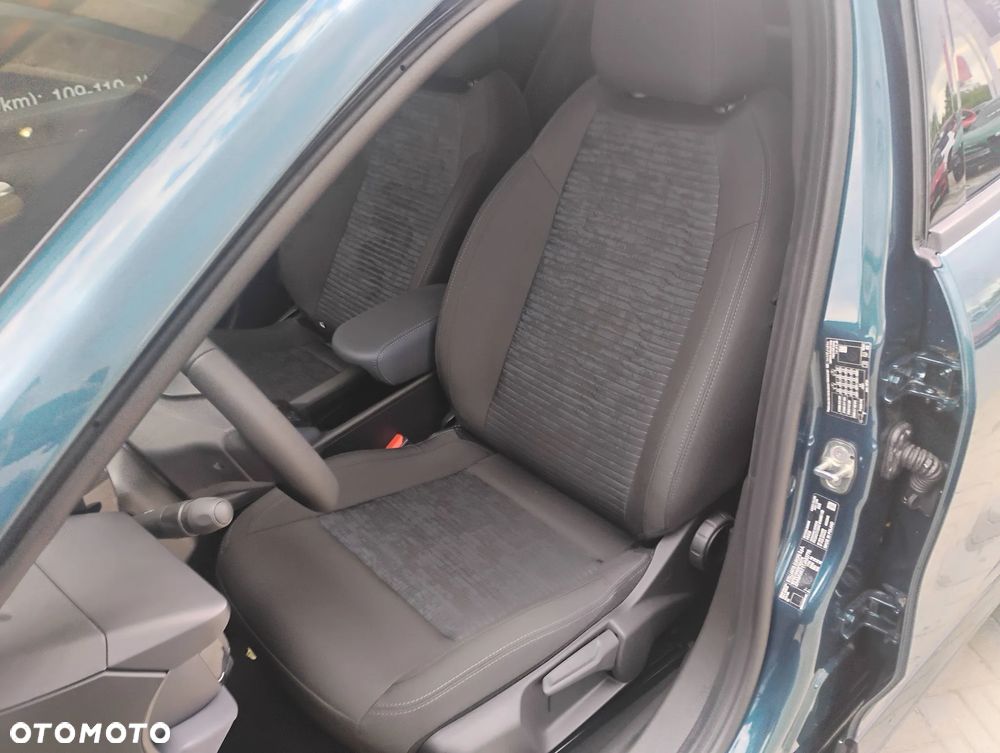 Alfa Romeo Junior 1.2 mHEV Sprint eDCT - 14