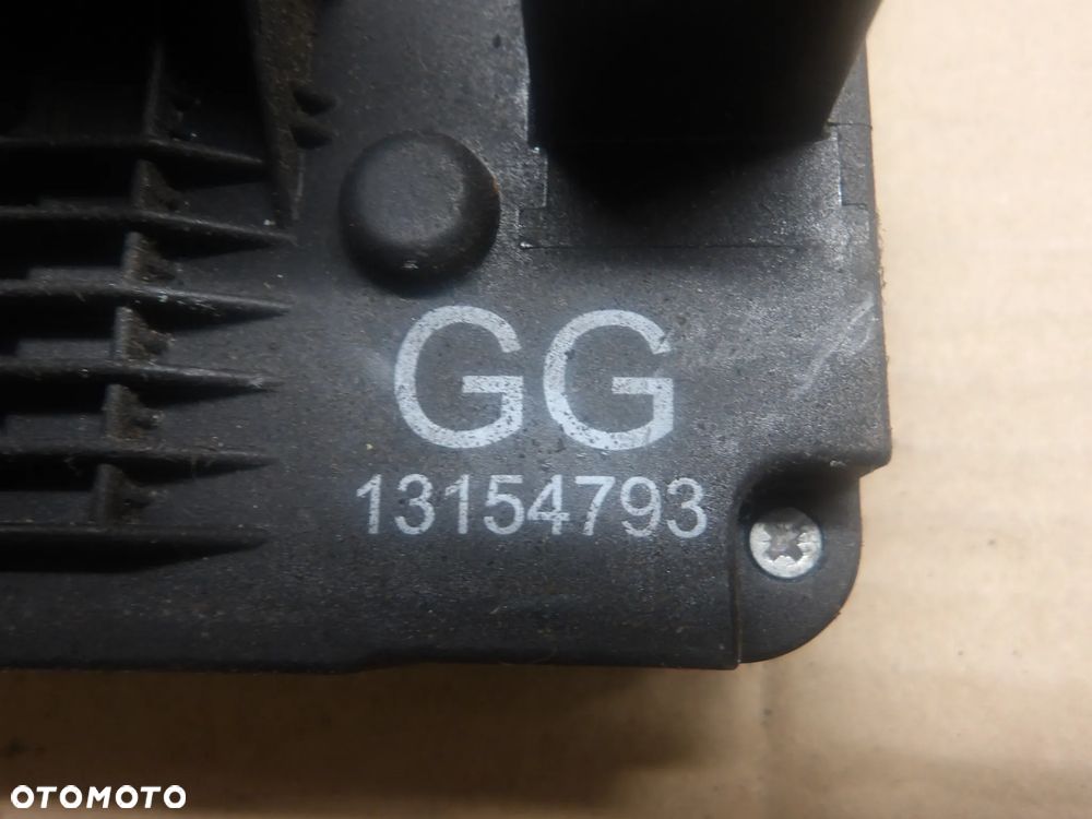 OPEL MERIVA A I LIFT 05-10 1.4B ZAMEK DRZWI PRAWY LEWY TYŁ 13154793 13154794 - 6