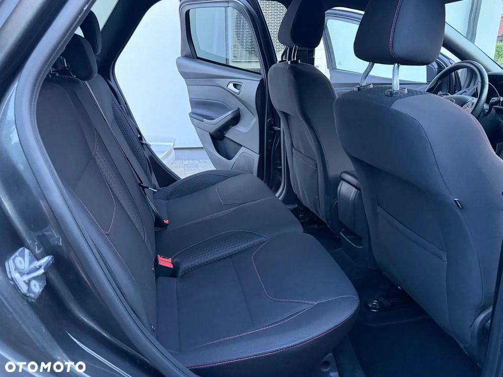 Ford Focus 1.5 EcoBoost ST-Line - 19