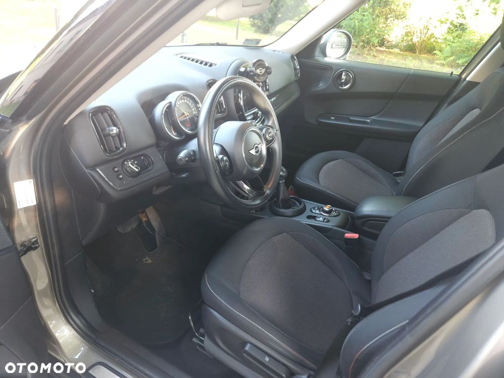 MINI Countryman Cooper D ALL4 - 26
