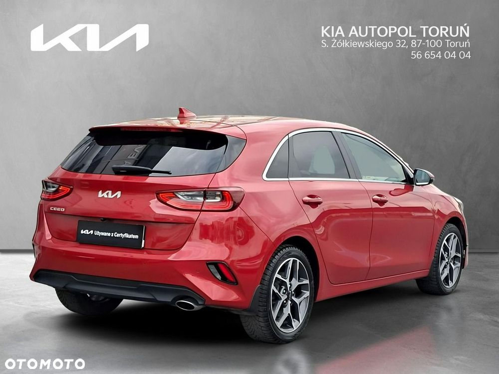 Kia Ceed - 5