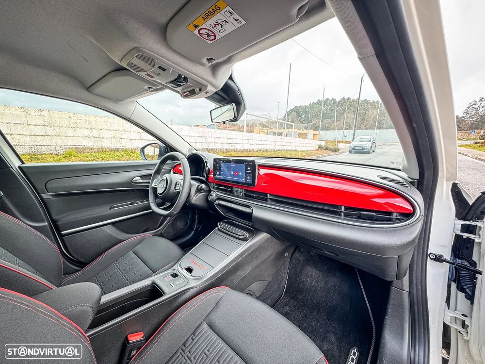 Fiat 600e 54 kWh (RED) - 16