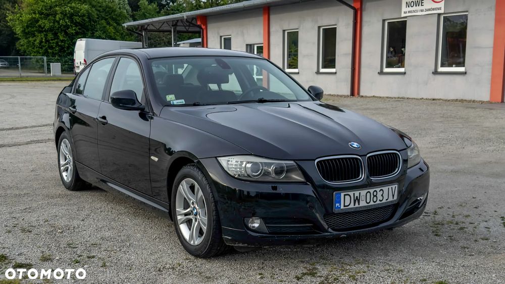 BMW Seria 3 318d - 2