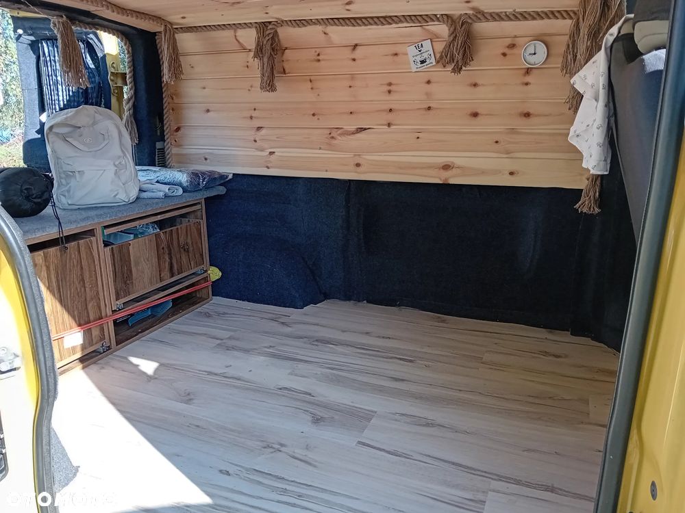 Renault Trafic - 24