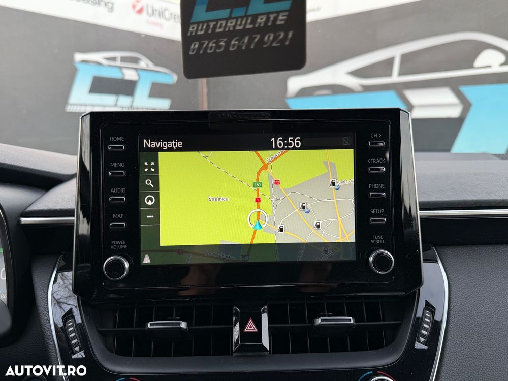 Toyota Corolla 1.8 HSD Dynamic - 17