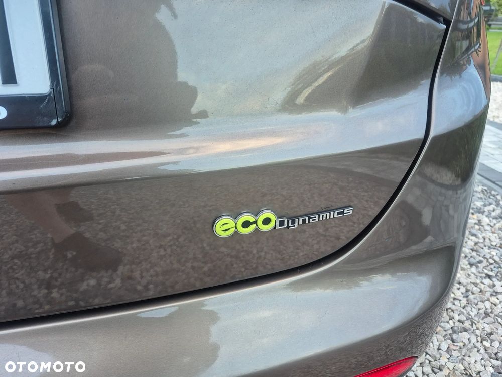 Kia Ceed - 15