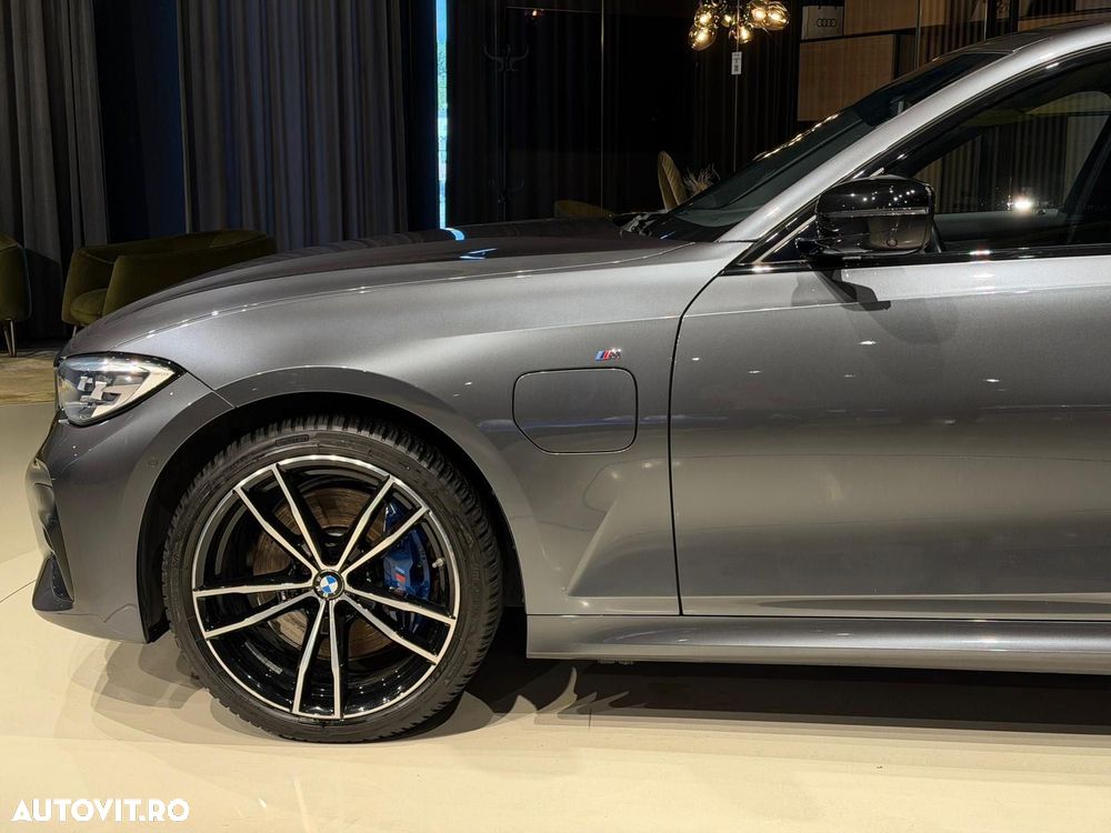 BMW Seria 3 - 18