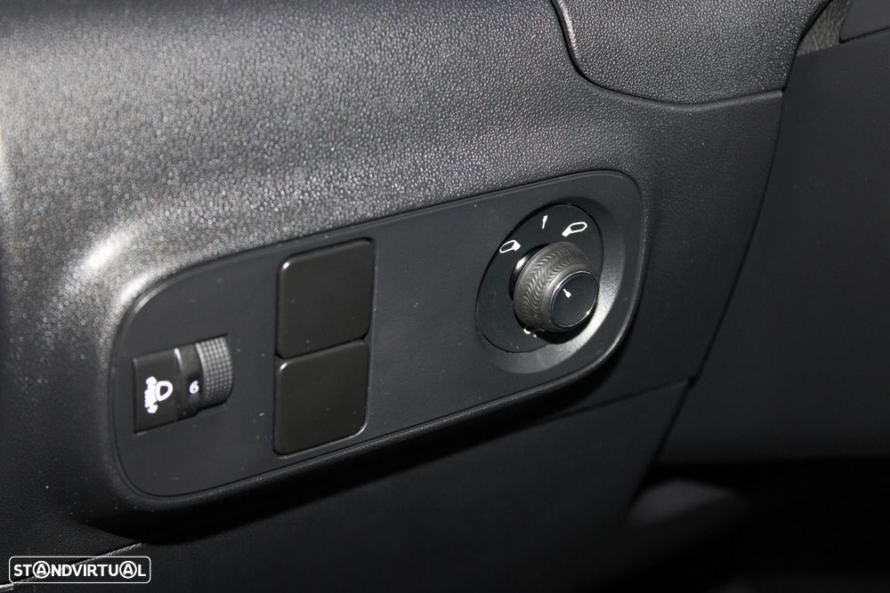 Citroën C3 1.2 PureTech Max - 11