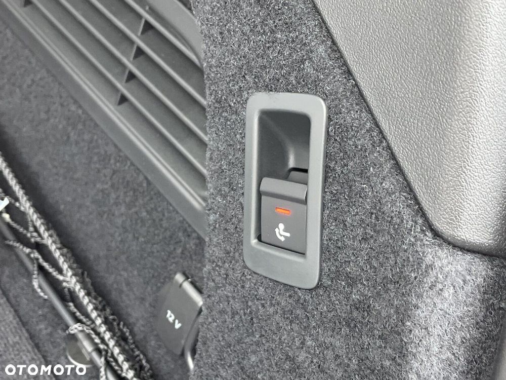 Audi A6 Avant - 11