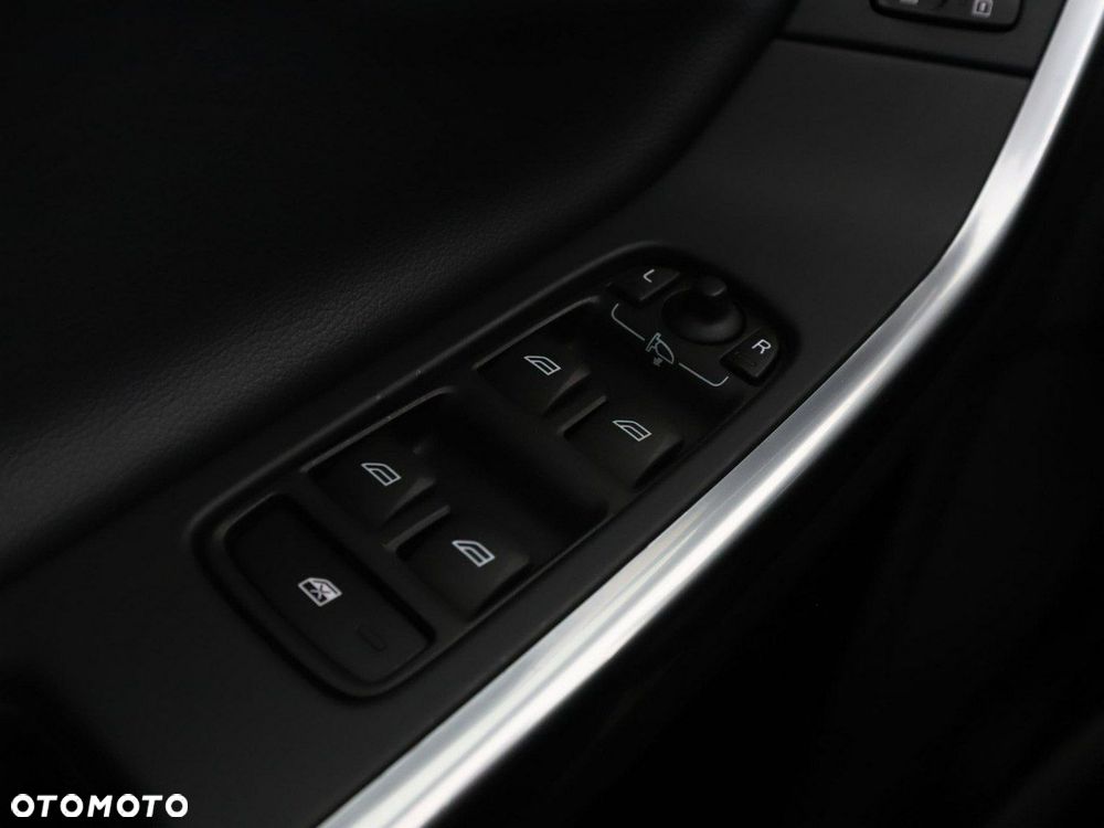 Volvo V60 D3 Geartronic Linje Business - 32