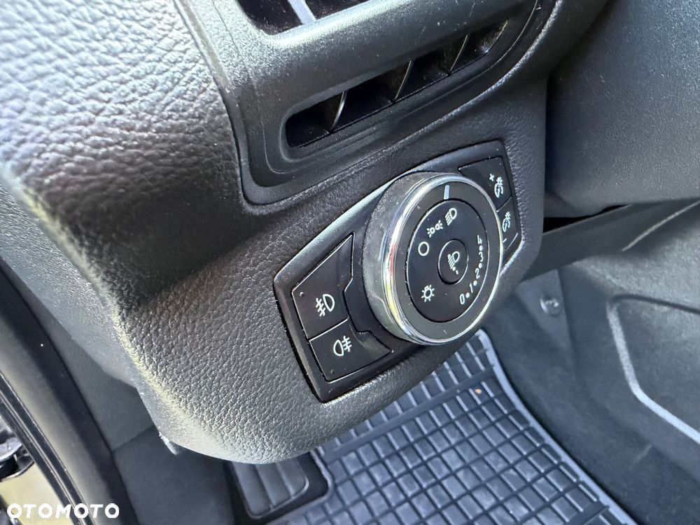 Ford B-MAX - 21