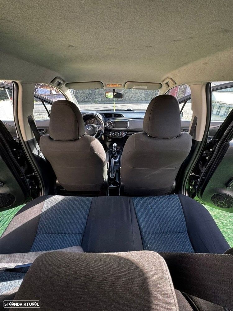 Toyota Yaris 1.33 VVT-i Sport+Navi - 14