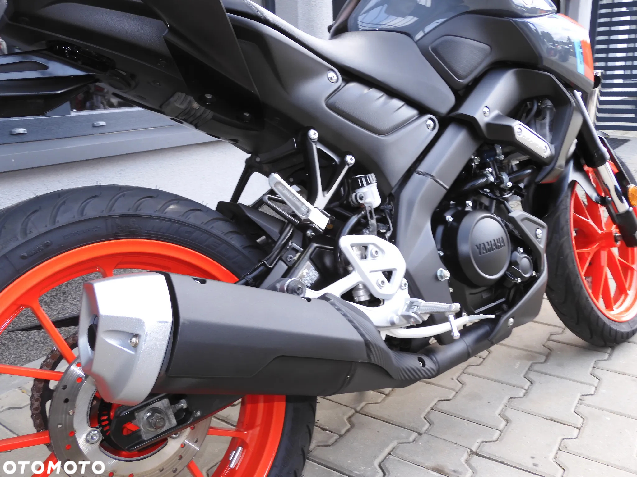Yamaha MT - 9
