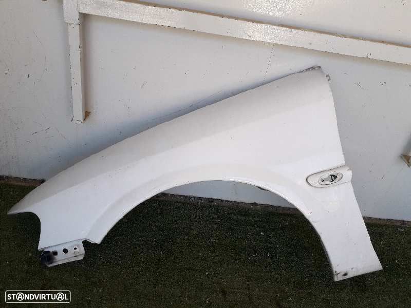 GUARDA-LAMAS FRENTE ESQUERDO OPEL VECTRA B 1.6 I 16V (F19) 100CV 1598CC - 1