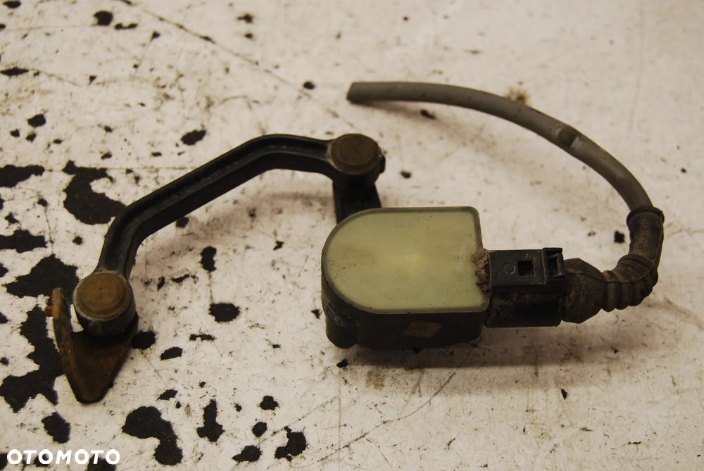 CZUJNIK POZIOMOWANIA XENON 1T0907503 VW TOURAN AUDI SEAT SKODA OCTAVIA II - 1