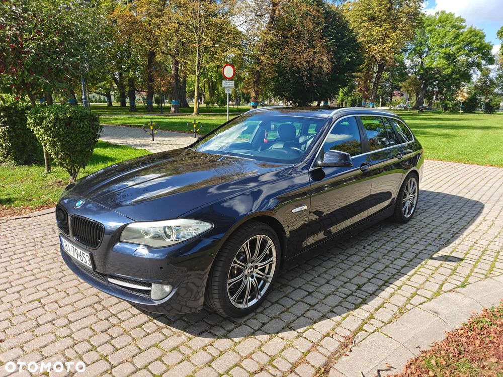 BMW 5 Series 2013 photo 3