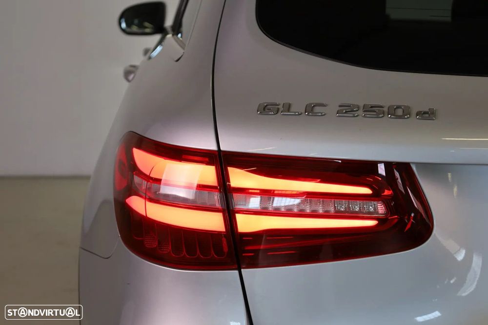 Mercedes-Benz GLC 250 d AMG Line 4-Matic - 18