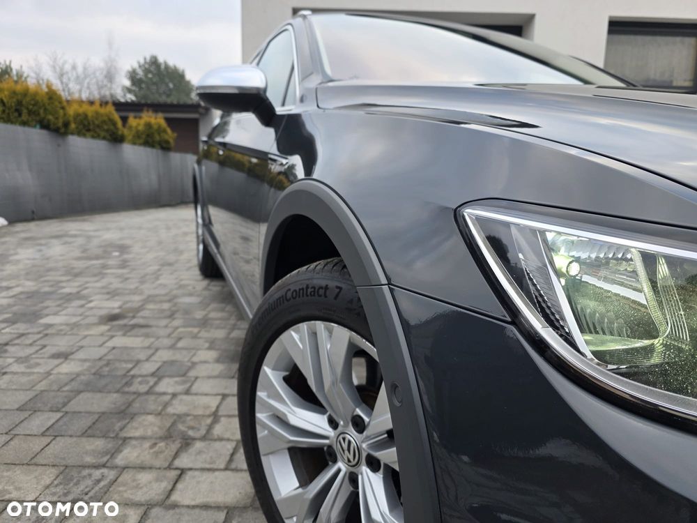 Volkswagen Passat 2.0 TDI SCR (BlueMotion Tech) 4Mot DSG Comfortline - 19